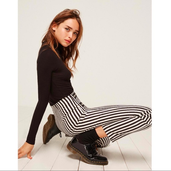 ❌SOLD❌ Reformation Pistol Pant - Picture 4 of 8